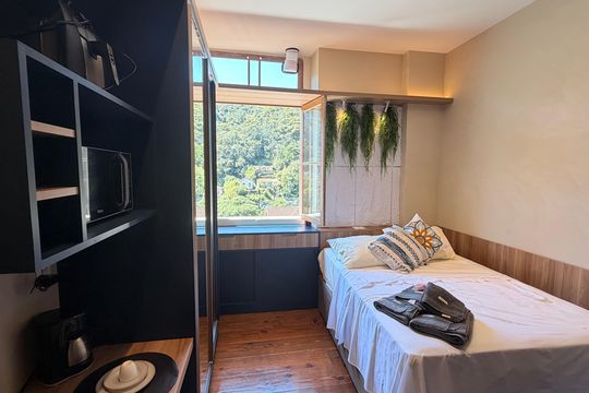 Kitnet/Studio para alugar com 1 quarto, 28m² em Centro, Petrópolis