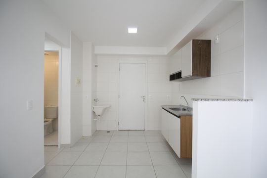 Sala de apartamento à venda com 2 quartos, 32m² em Jardim Celeste, São Paulo