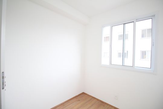Quarto 2 de apartamento à venda com 2 quartos, 32m² em Jardim Celeste, São Paulo