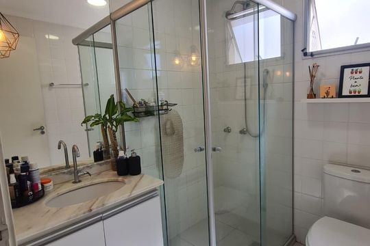 Banheiro de apartamento à venda com 3 quartos, 73m² em Jardim Boa Esperança, Campinas