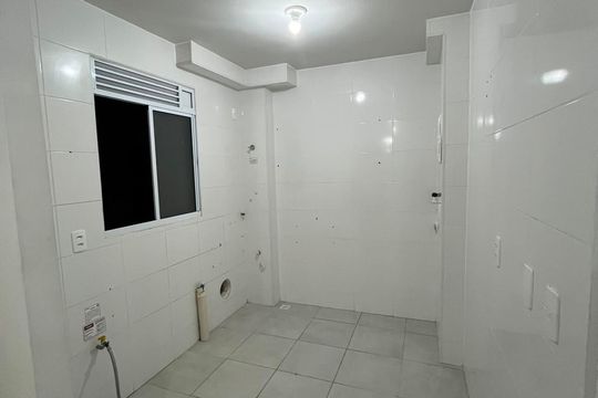 Cozinha de apartamento para alugar com 2 quartos, 41m² em Igara, Canoas