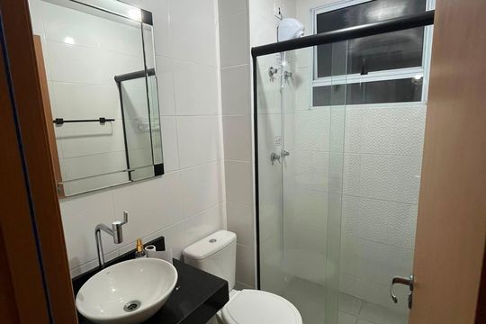 Banheiro de apartamento para alugar com 2 quartos, 41m² em Igara, Canoas