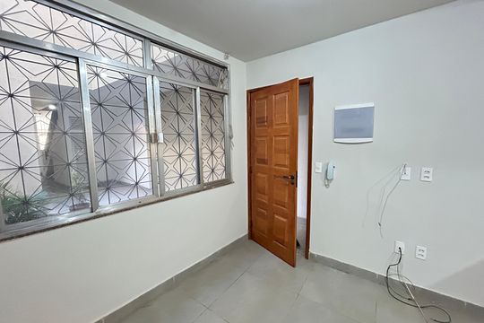Sala de apartamento para alugar com 1 quarto, 34m² em Madureira, Rio de Janeiro