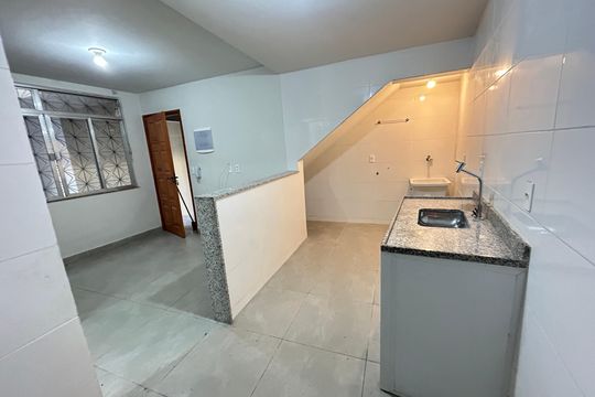 Cozinha de apartamento para alugar com 1 quarto, 34m² em Madureira, Rio de Janeiro