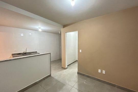 Sala de apartamento para alugar com 1 quarto, 34m² em Madureira, Rio de Janeiro