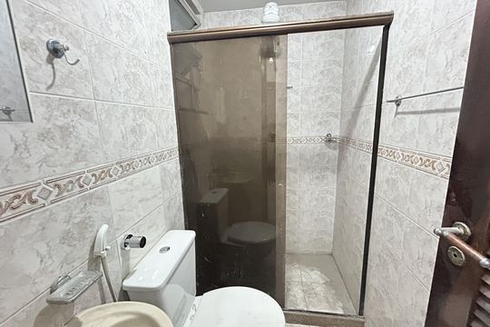 Banheiro de apartamento para alugar com 1 quarto, 34m² em Madureira, Rio de Janeiro