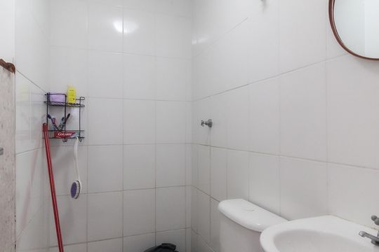 Banheiro de apartamento à venda com 4 quartos, 61m² em Vila Nova Curuca, São Paulo