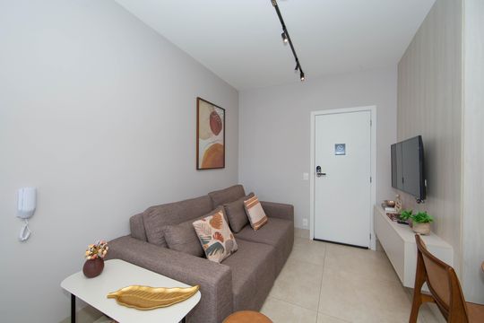 SALA de kitnet/studio à venda com 1 quarto, 40m² em Cruzeiro, Belo Horizonte