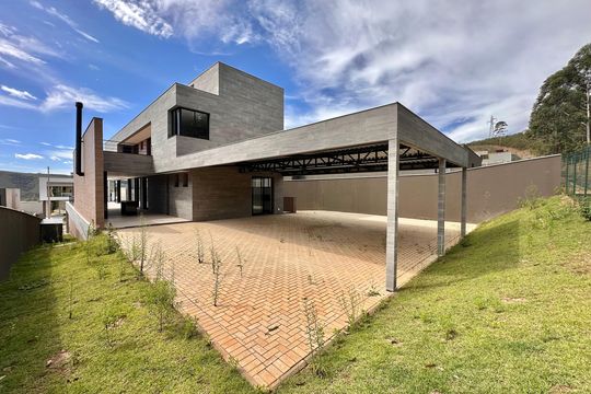 Casa de Condomínio à venda com 4 quartos, 504m² em Lagoa dos Ingleses, Nova Lima