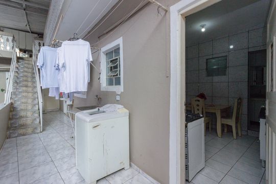 Lavanderia/Entrada Casa de apartamento para alugar com 1 quarto, 35m² em Vila Zat, São Paulo