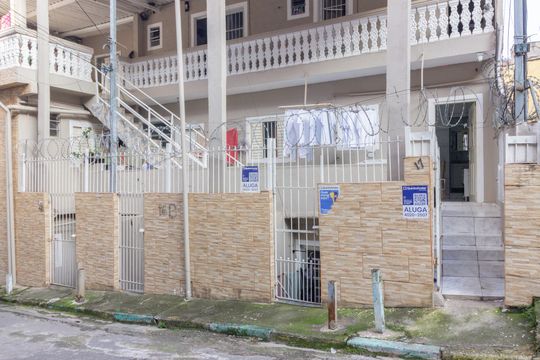 Fachada de apartamento para alugar com 1 quarto, 35m² em Vila Zat, São Paulo