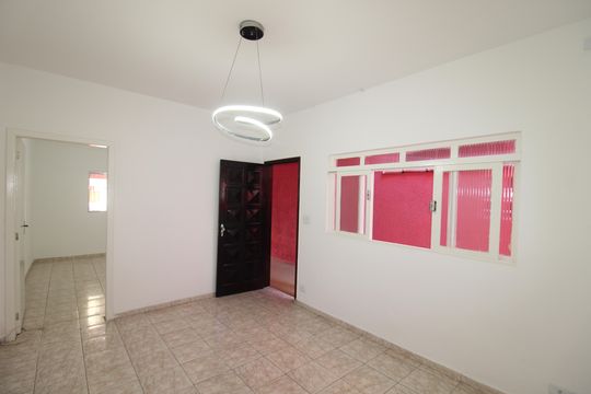 Casa para alugar com 1 quarto, 80m² em Vila Isolina Mazzei, São Paulo