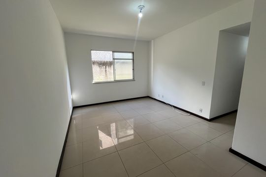 Apartamento à venda com 2 quartos, 76m² em Jardim Carioca, Rio de Janeiro