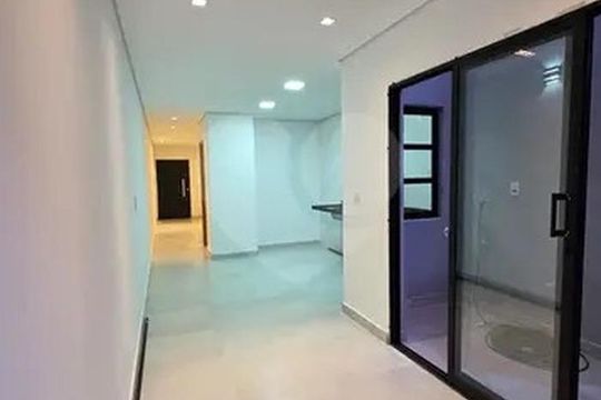 Casa à venda com 3 quartos, 100m² em Vila Gumercindo, São Paulo