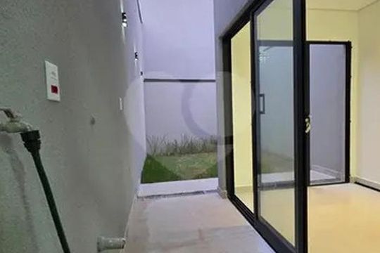 Casa à venda com 3 quartos, 100m² em Vila Gumercindo, São Paulo