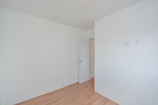 Quarto 1 de apartamento para alugar com 2 quartos, 36m² em Socorro, São Paulo