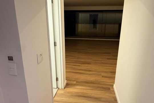 Corredor de apartamento para alugar com 3 quartos, 142m² em Jardim Morumbi, São Paulo