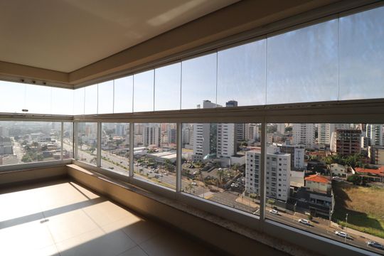 Varanda de apartamento para alugar com 4 quartos, 175m² em Cazeca, Uberlândia