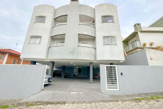 Fachada de apartamento para alugar com 2 quartos, 70m² em Ingleses do Rio Vermelho, Florianópolis