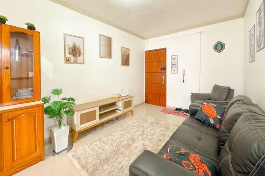 Sala de TV de apartamento para alugar com 2 quartos, 70m² em Ingleses do Rio Vermelho, Florianópolis