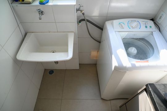 Área de Serviço de apartamento para alugar com 2 quartos, 50m² em Parque Fongaro, São Paulo