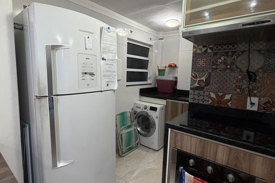 Cozinha de apartamento para alugar com 1 quarto, 74m² em José Menino, Santos