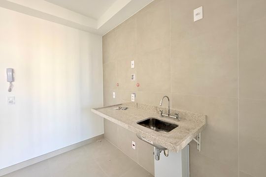 Cozinha de apartamento à venda com 3 quartos, 95m² em Santo Amaro, São Paulo
