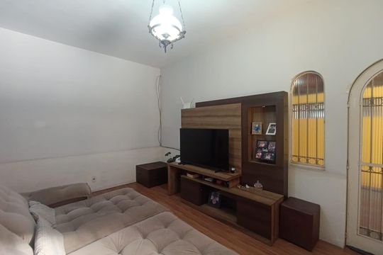 Sala de casa para alugar com 2 quartos, 200m² em Heliópolis, Belford Roxo