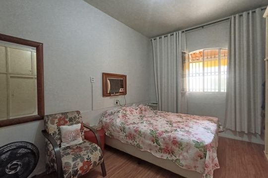 Quarto 1 de casa para alugar com 2 quartos, 200m² em Heliópolis, Belford Roxo