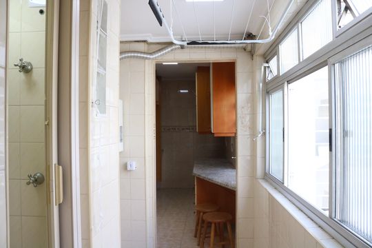 Área de Serviço de apartamento para alugar com 2 quartos, 97m² em Perdizes, São Paulo
