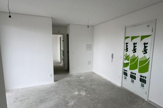 Sala de apartamento à venda com 2 quartos, 58m² em Vila Engenho Novo, Barueri