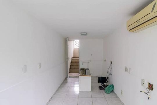 Cozinha de casa para alugar com 3 quartos, 120m² em Alvorada, Contagem