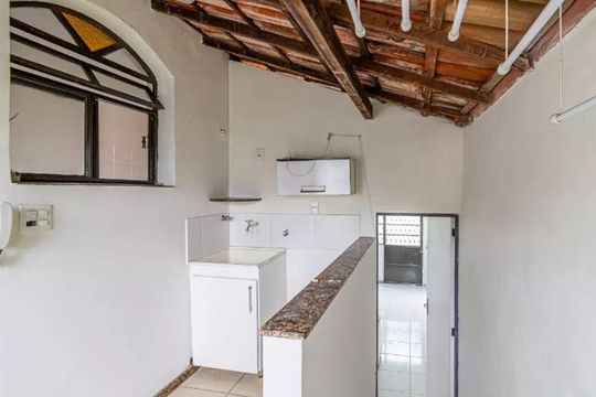 Área de serviço de casa para alugar com 3 quartos, 120m² em Alvorada, Contagem