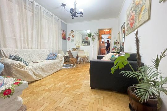 Sala de apartamento à venda com 2 quartos, 74m² em Floresta, Porto Alegre