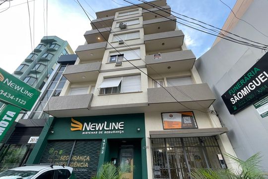 Fachada de apartamento à venda com 2 quartos, 74m² em Floresta, Porto Alegre