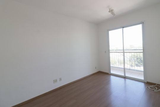 Sala de apartamento para alugar com 2 quartos, 53m² em Presidente Altino, Osasco