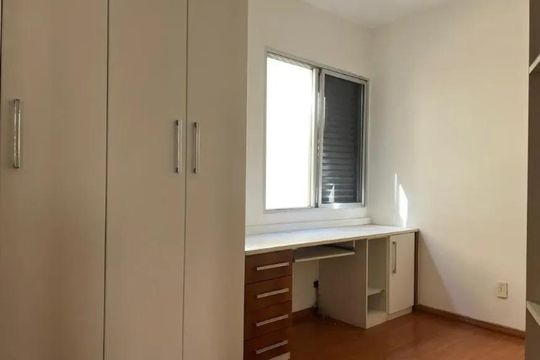 Quarto 2 de apartamento para alugar com 2 quartos, 68m² em Lapa de Baixo, São Paulo