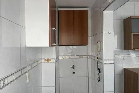 Cozinha e área de serviço de apartamento para alugar com 2 quartos, 68m² em Lapa de Baixo, São Paulo