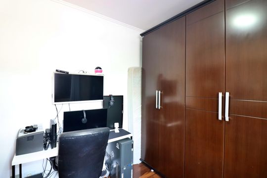 Quarto 1 de apartamento à venda com 2 quartos, 6703m² em Vila Mariza, São Bernardo do Campo