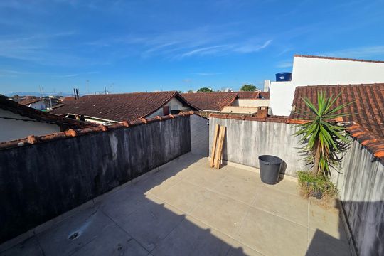 Varanda de casa para alugar com 3 quartos, 100m² em Maracanã, Praia Grande