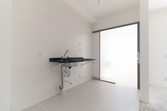 Cozinha  de apartamento à venda com 2 quartos, 72m² em Vila Dom Pedro I, São Paulo