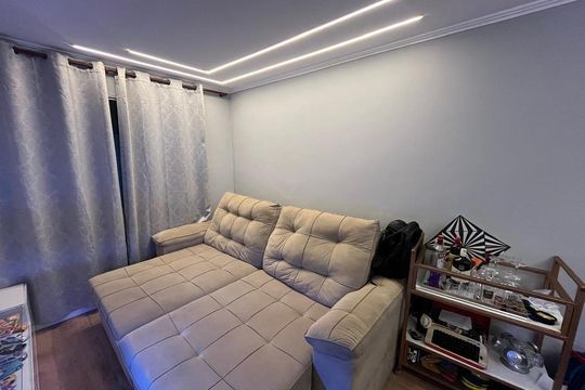 Sala de apartamento à venda com 2 quartos, 57m² em Cidade das Flores, Osasco