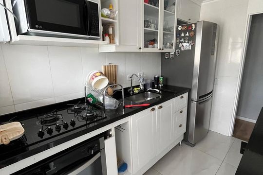 Cozinha de apartamento à venda com 2 quartos, 57m² em Cidade das Flores, Osasco