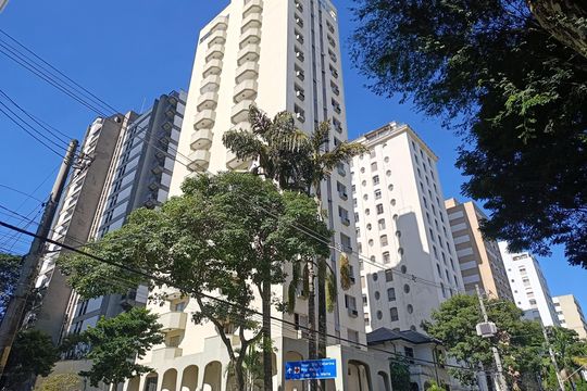 Fachada de apartamento para alugar com 1 quarto, 35m² em Morro dos Ingleses, São Paulo