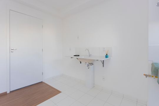 Cozinha de apartamento à venda com 2 quartos, 36m² em Vila Socorro, São Paulo