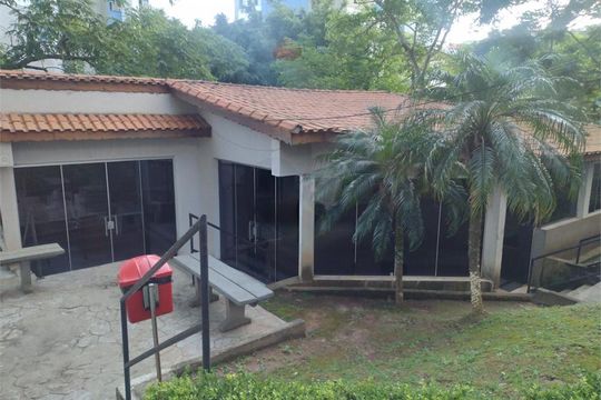 Apartamento à venda com 2 quartos, 45m² em Jardim Santa Teresinha, São Paulo