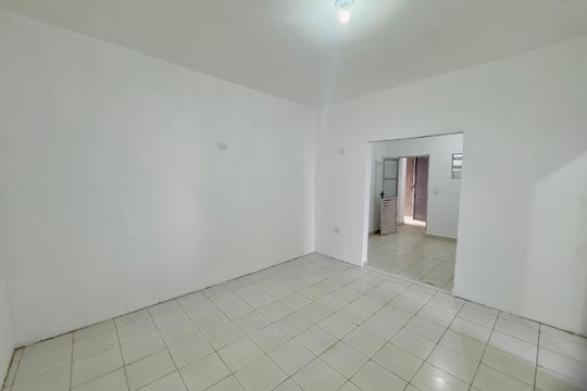 Casa para alugar com 1 quarto, 60m² em Recreio São Jorge, Guarulhos