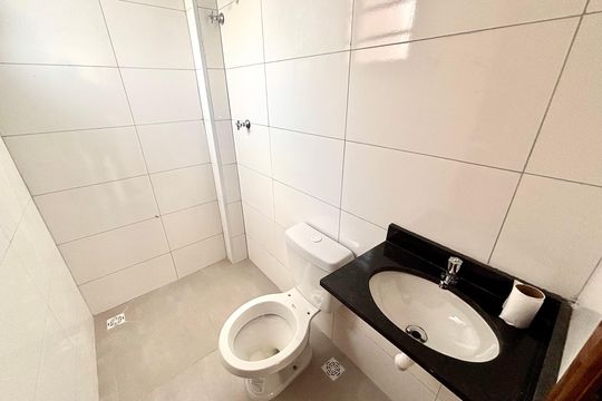 Banheiro da Suíte 1 de apartamento à venda com 3 quartos, 100m² em Vila Guilhermina, São Paulo
