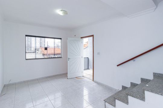 Casa à venda com 2 quartos, 90m² em Vila Mangalot, São Paulo
