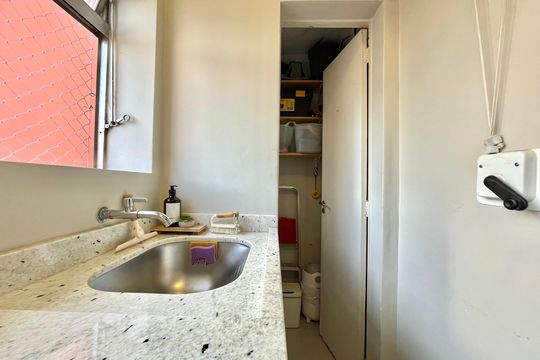 Área de Serviço de apartamento à venda com 2 quartos, 73m² em Chácara Inglesa, São Paulo